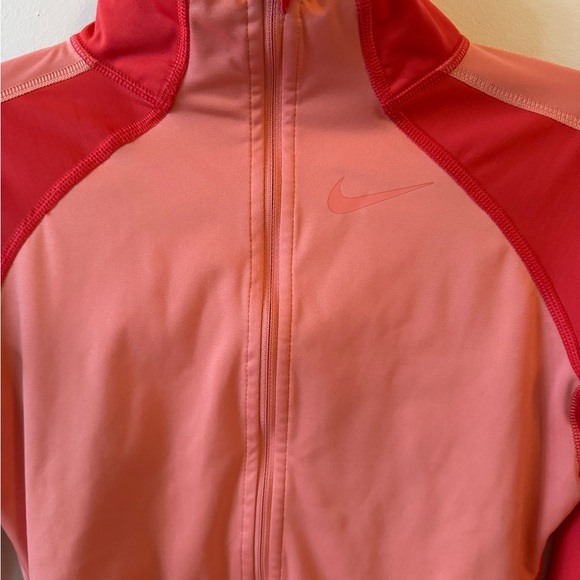 Nike Pro Bright Red Pullover - Picture 2 of 6